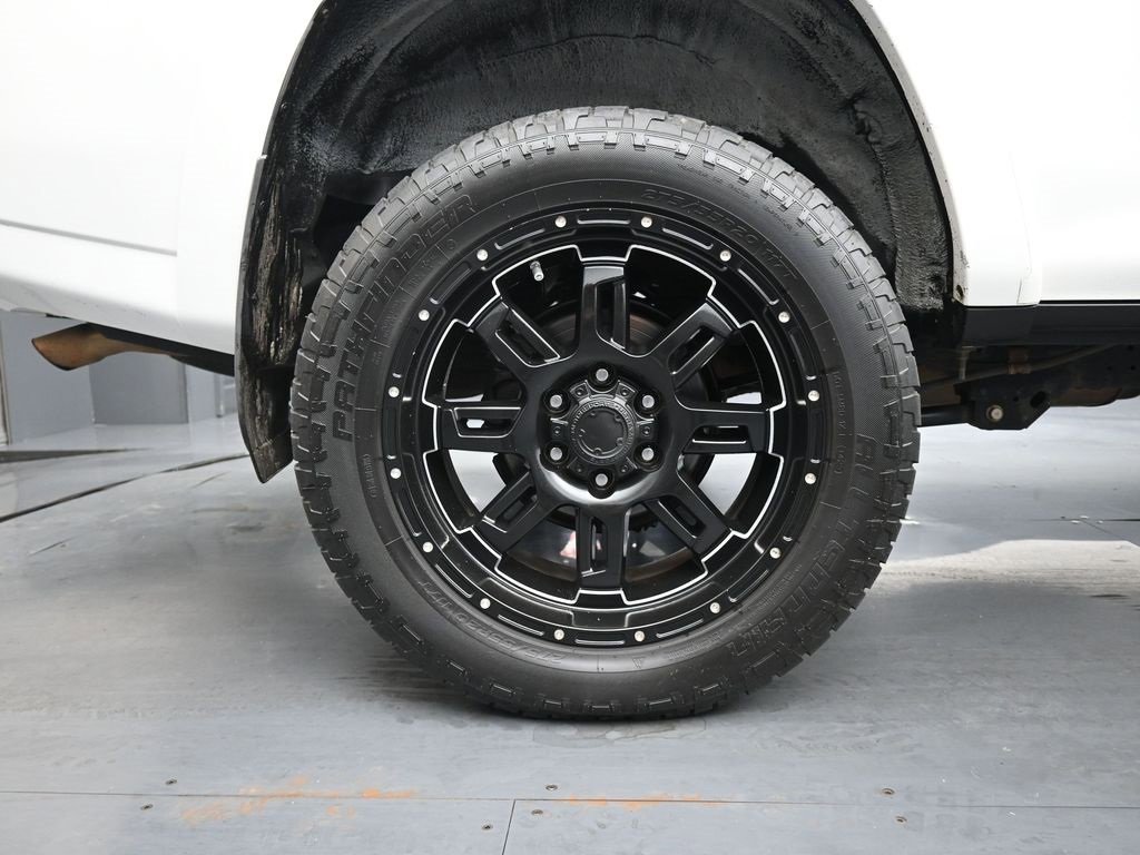 Used 2016 Toyota 4Runner SR5 image 10