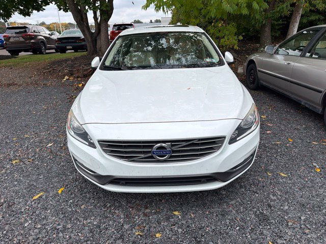 Used 2016 Volvo S60 T5 Premier AWD/4WD image 2