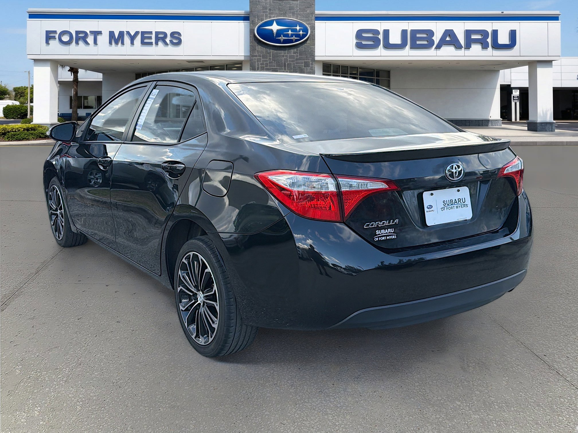 Used 2015 Toyota Corolla S image 5