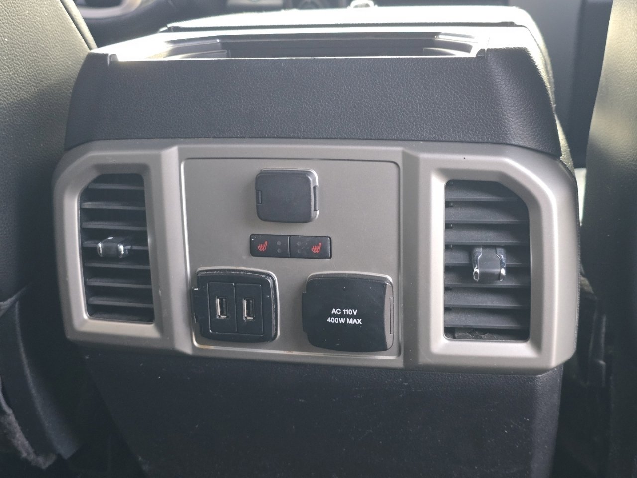 Used 2017 Ford F150 Lariat w/ Equipment Group 502A Luxury image 24