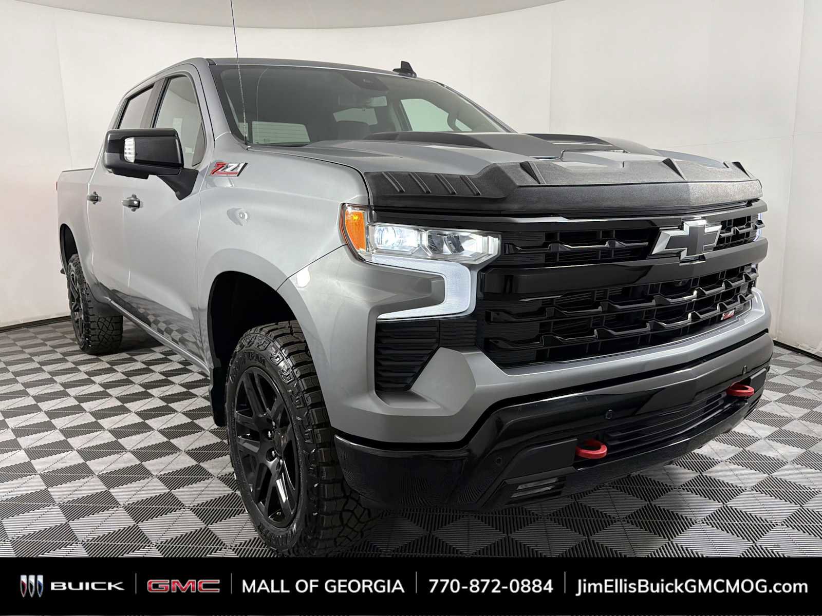 Used 2024 Chevrolet Silverado 1500 LT Trail Boss w/ LT Trail Boss Premium Package image 1