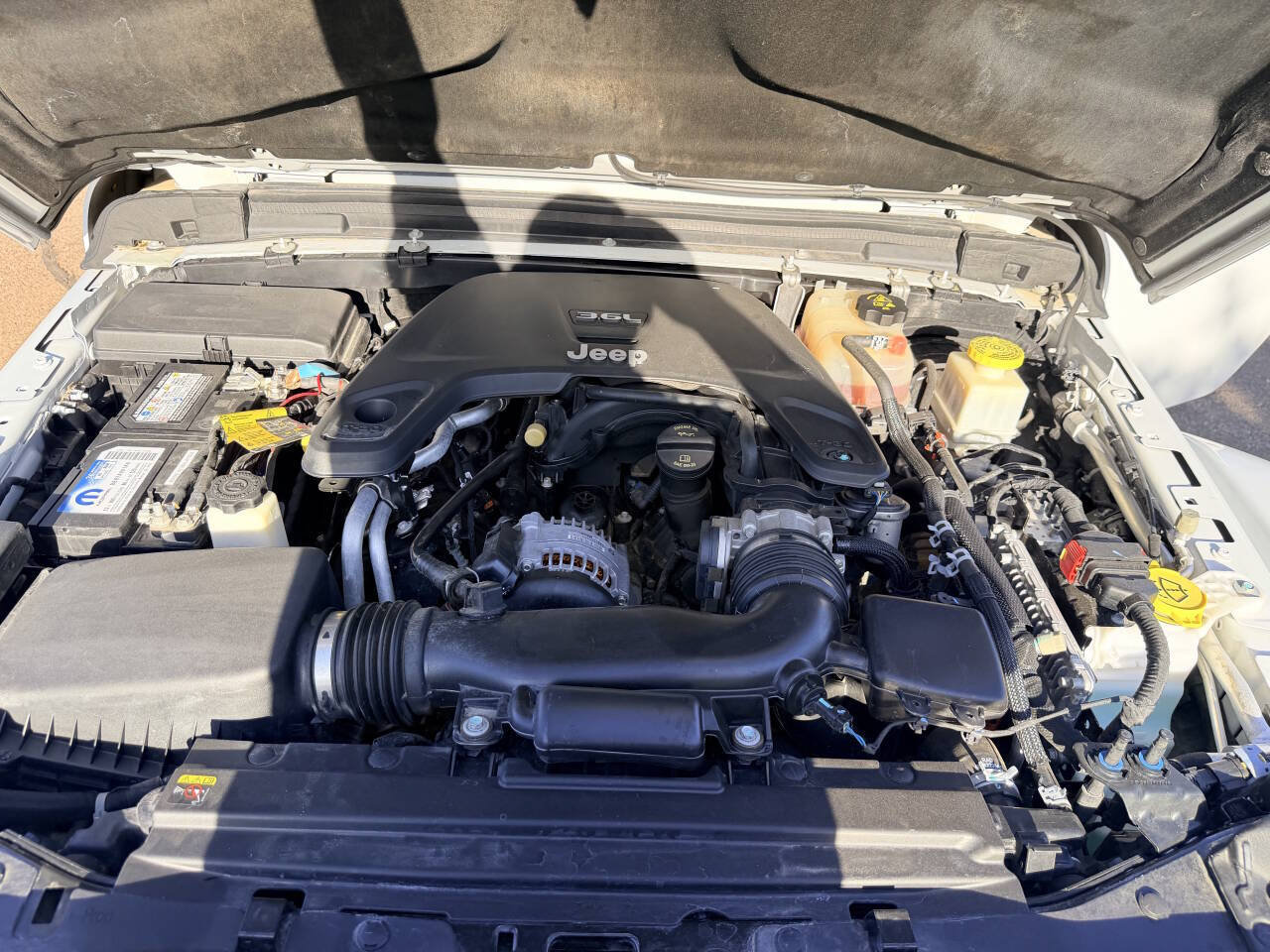 Used 2021 Jeep Gladiator Mojave AWD/4WD image 25