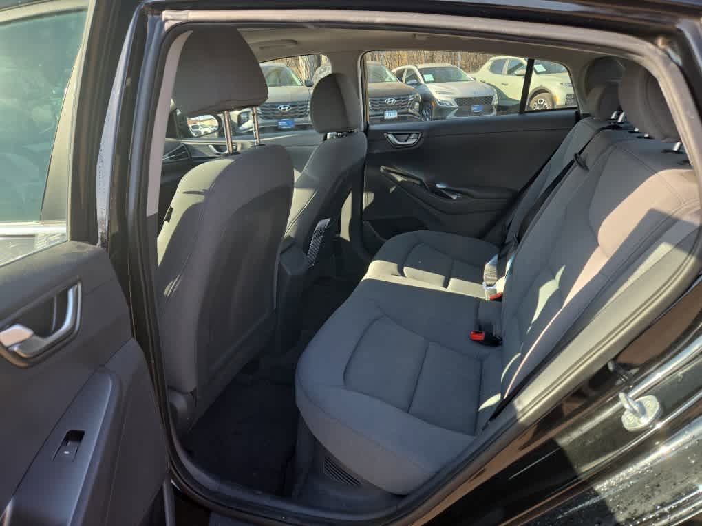 Used 2021 Hyundai Ioniq SEL image 9