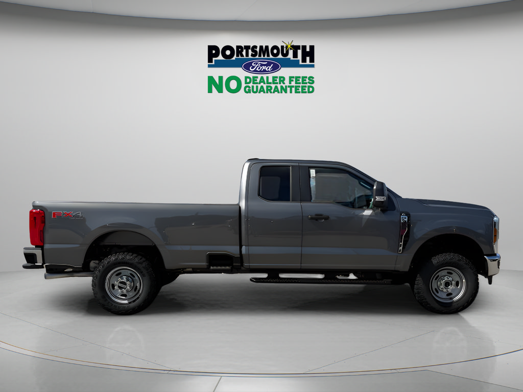 New 2026 Ford F350 XL w/ XL Off-Road Package AWD/4WD image 6