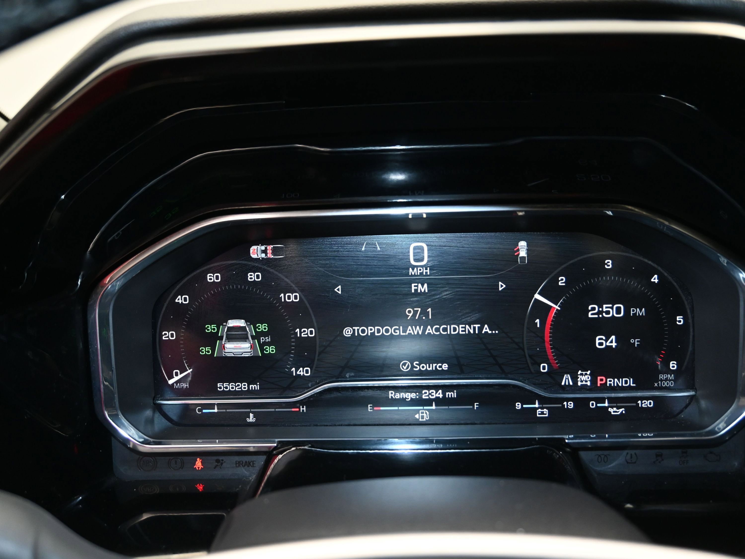 Used 2024 GMC Sierra 1500 SLE image 17