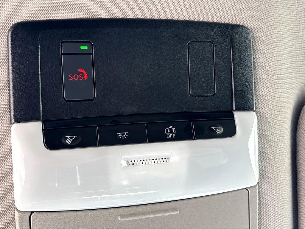 Used 2024 Nissan Pathfinder SV FWD image 30