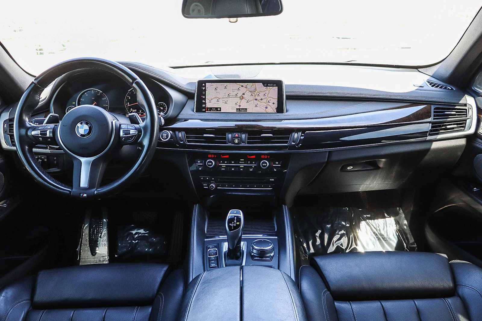 Used 2019 BMW X6 xDrive35i w/ M Sport Package AWD/4WD image 16