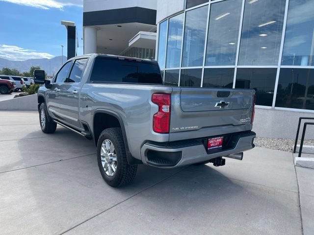 Certified 2024 Chevrolet Silverado 3500 High Country w/ High Country Premium Package AWD/4WD image 5