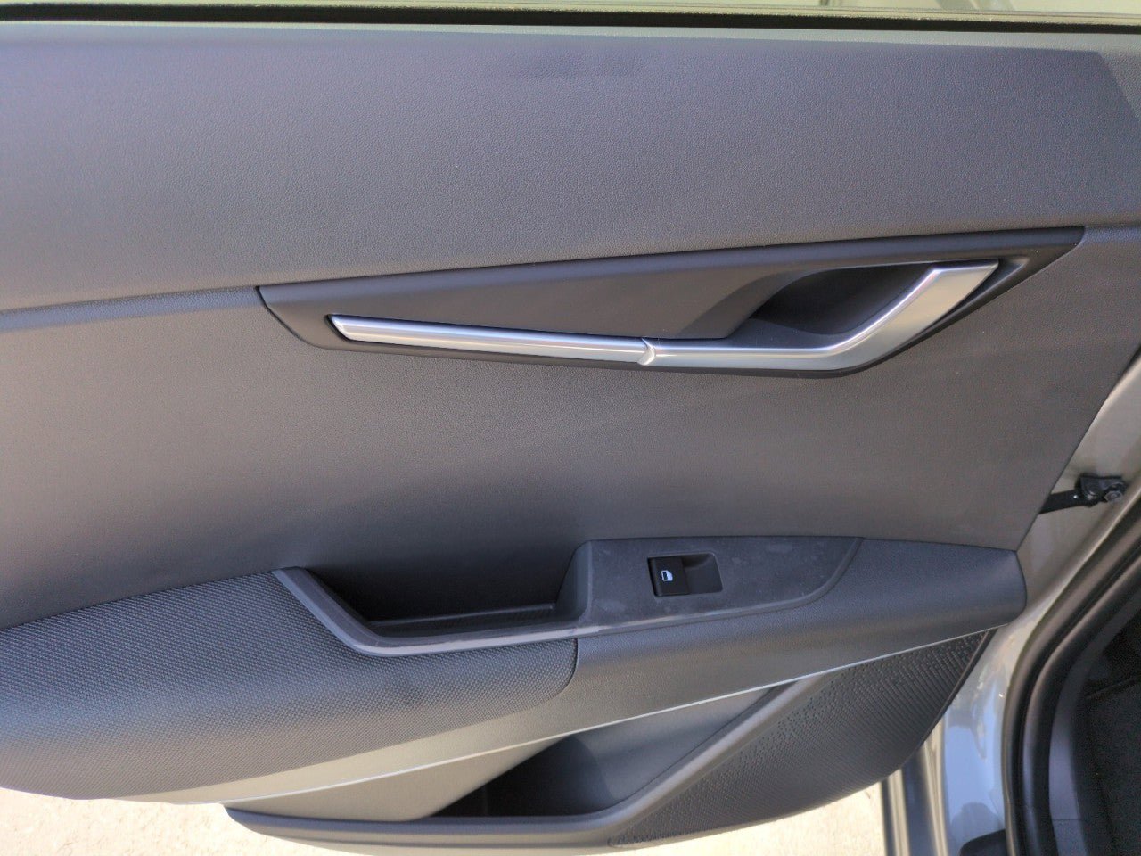 New 2026 Kia Niro Wind FWD image 23