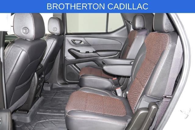 Used 2023 Chevrolet Traverse High Country w/ LPO, Floor Liner Package AWD/4WD image 30