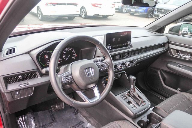 Used 2025 Honda CR-V Sport image 24