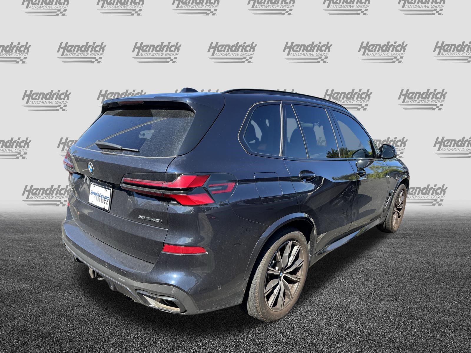 Certified 2024 BMW X5 xDrive40i w/ M Sport Package AWD/4WD image 11