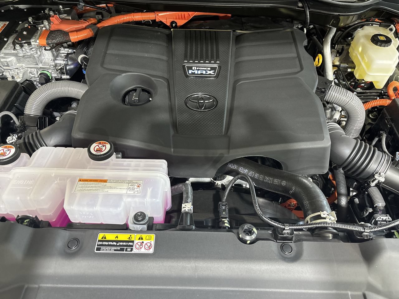 New 2026 Toyota Sequoia Platinum AWD/4WD image 28