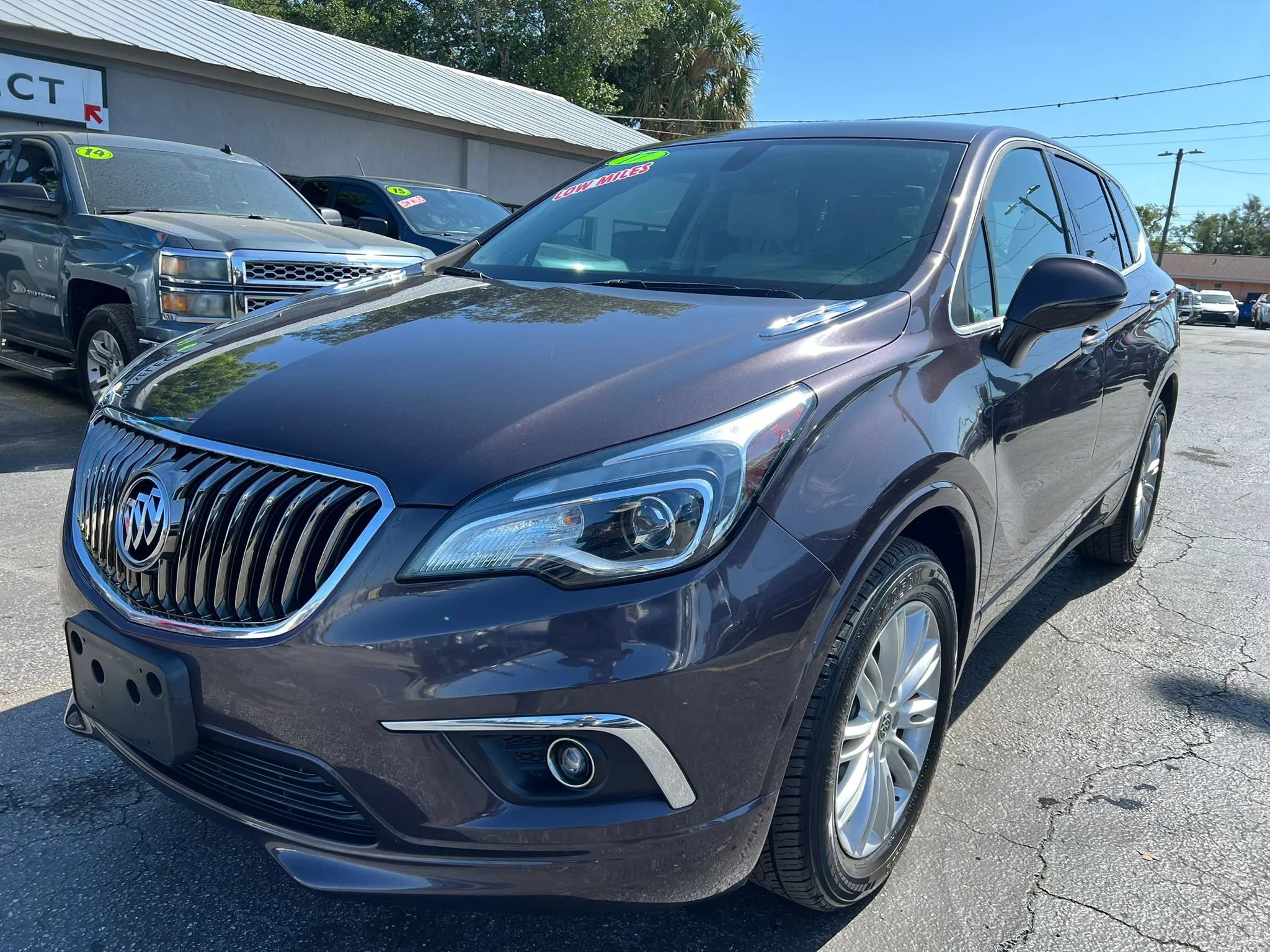 Used 2017 Buick Envision Preferred FWD image 2