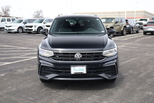 Used 2022 Volkswagen Tiguan SE R-Line FWD image 3