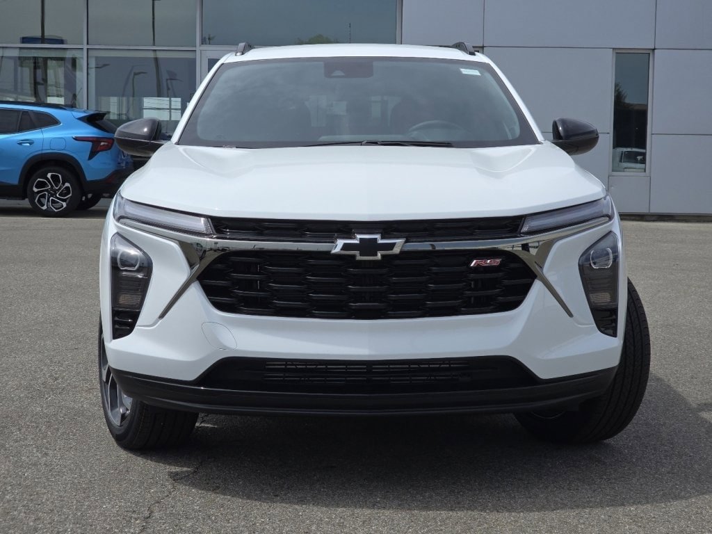 New 2026 Chevrolet Trax RS FWD image 9