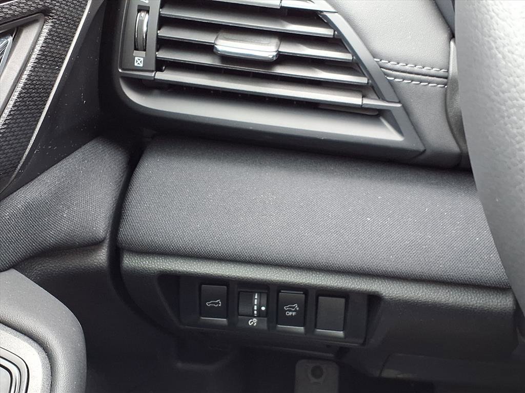 Certified 2025 Subaru Outback Premium image 14