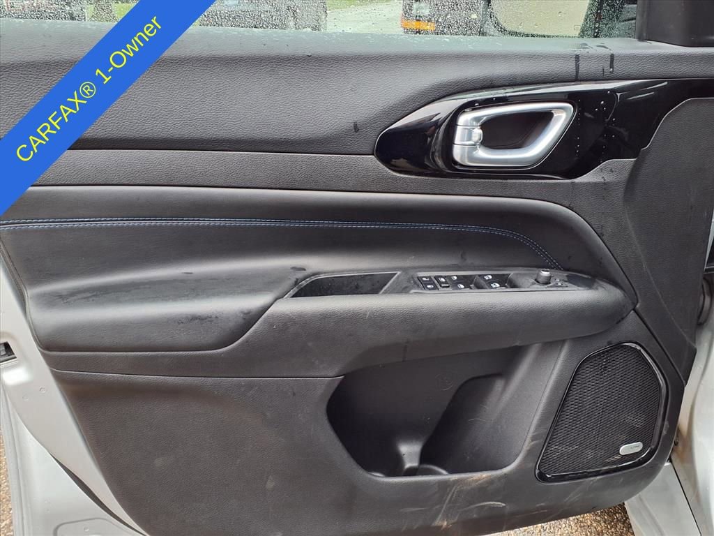 Used 2025 Jeep Compass Limited w/ High Altitude Package image 15