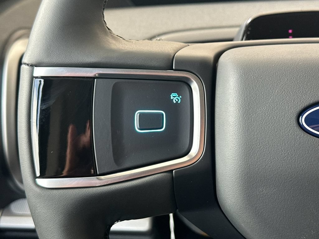 New 2027 Ford Expedition Active RWD image 25