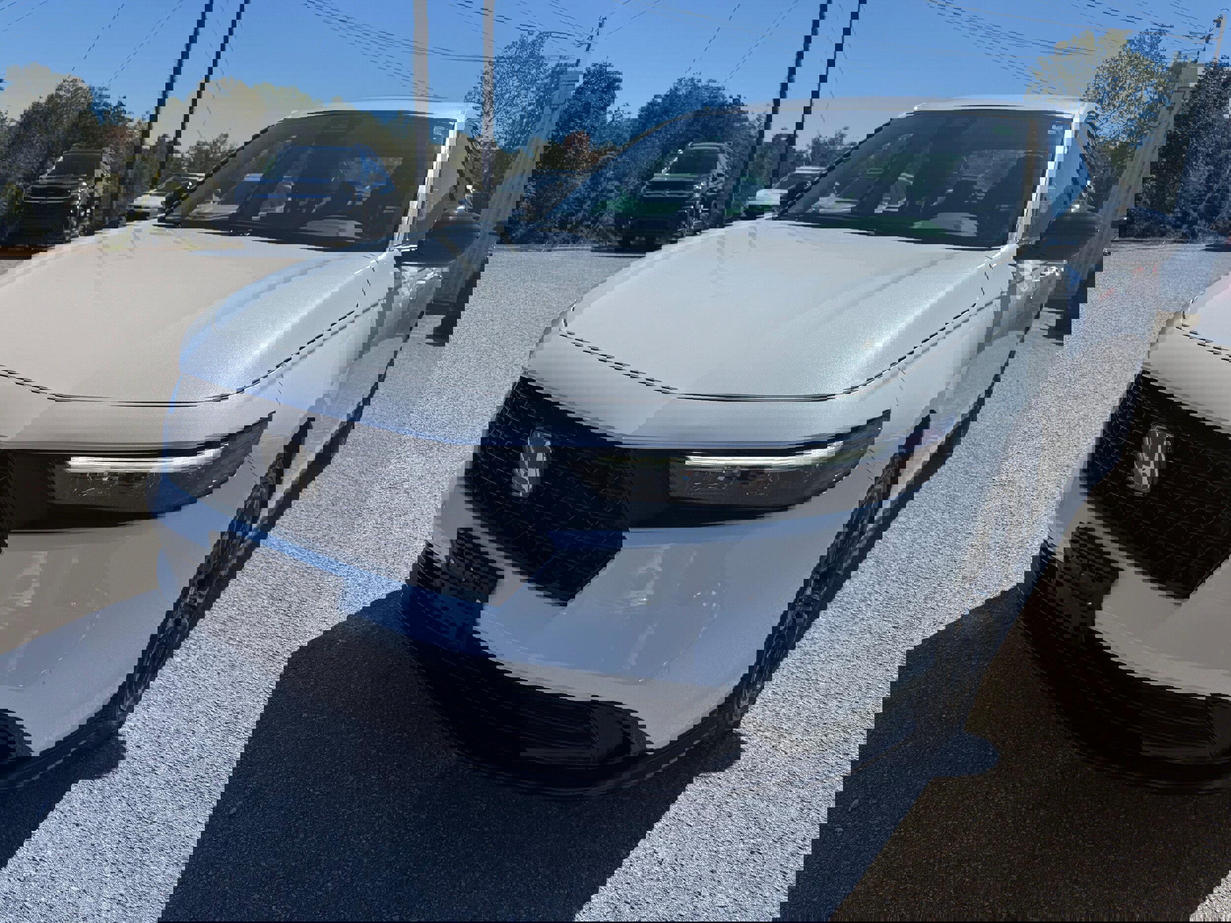 Used 2025 Honda Accord SE image 3