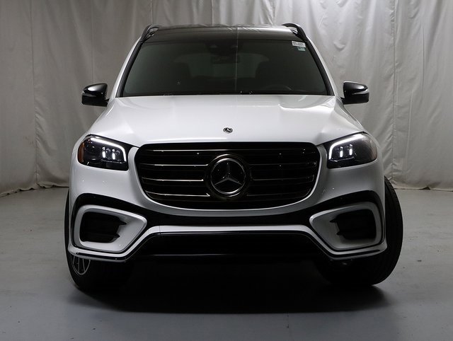 New 2026 Mercedes-Benz GLS 580 4MATIC image 5