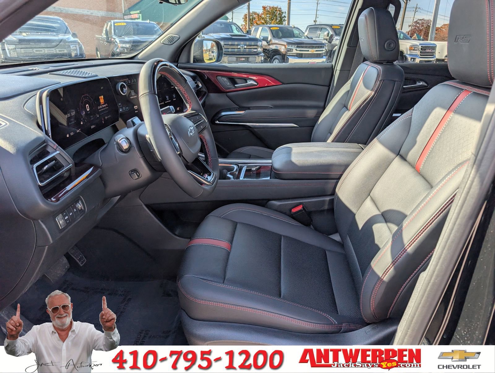Certified 2024 Chevrolet Traverse RS w/ LPO, Floor Liner Package image 19