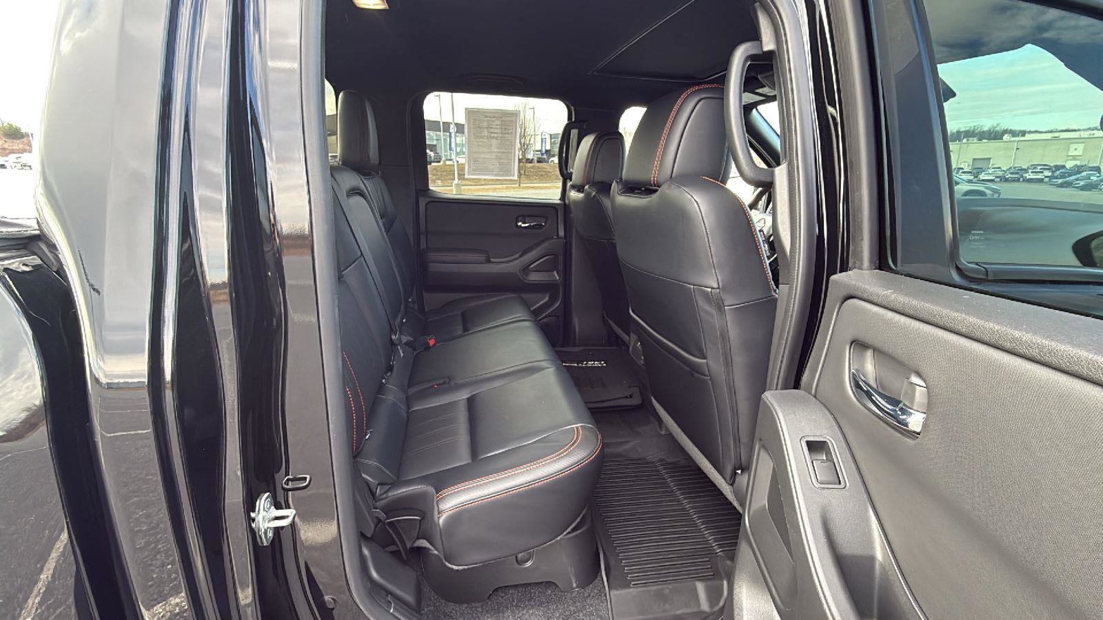 Used 2023 Nissan Frontier PRO-4X w/ Pro-4X Premium Package image 21