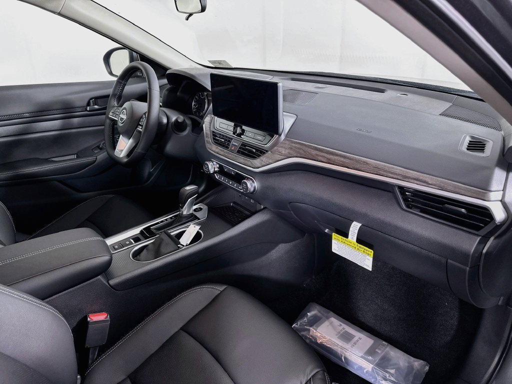 New 2026 Nissan Altima 2.5 SV FWD image 37