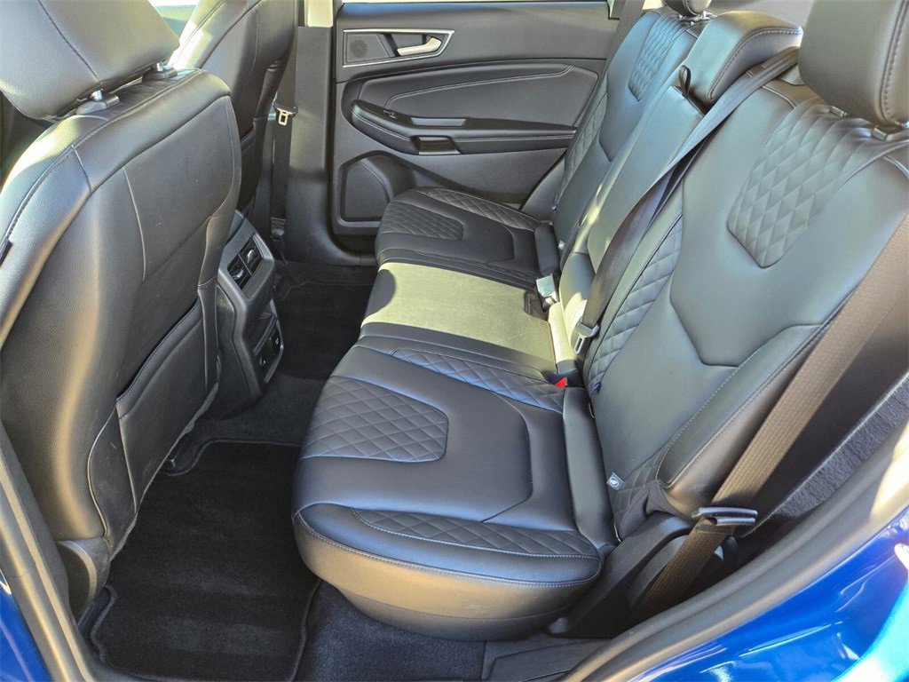 Used 2024 Ford Edge Titanium image 13