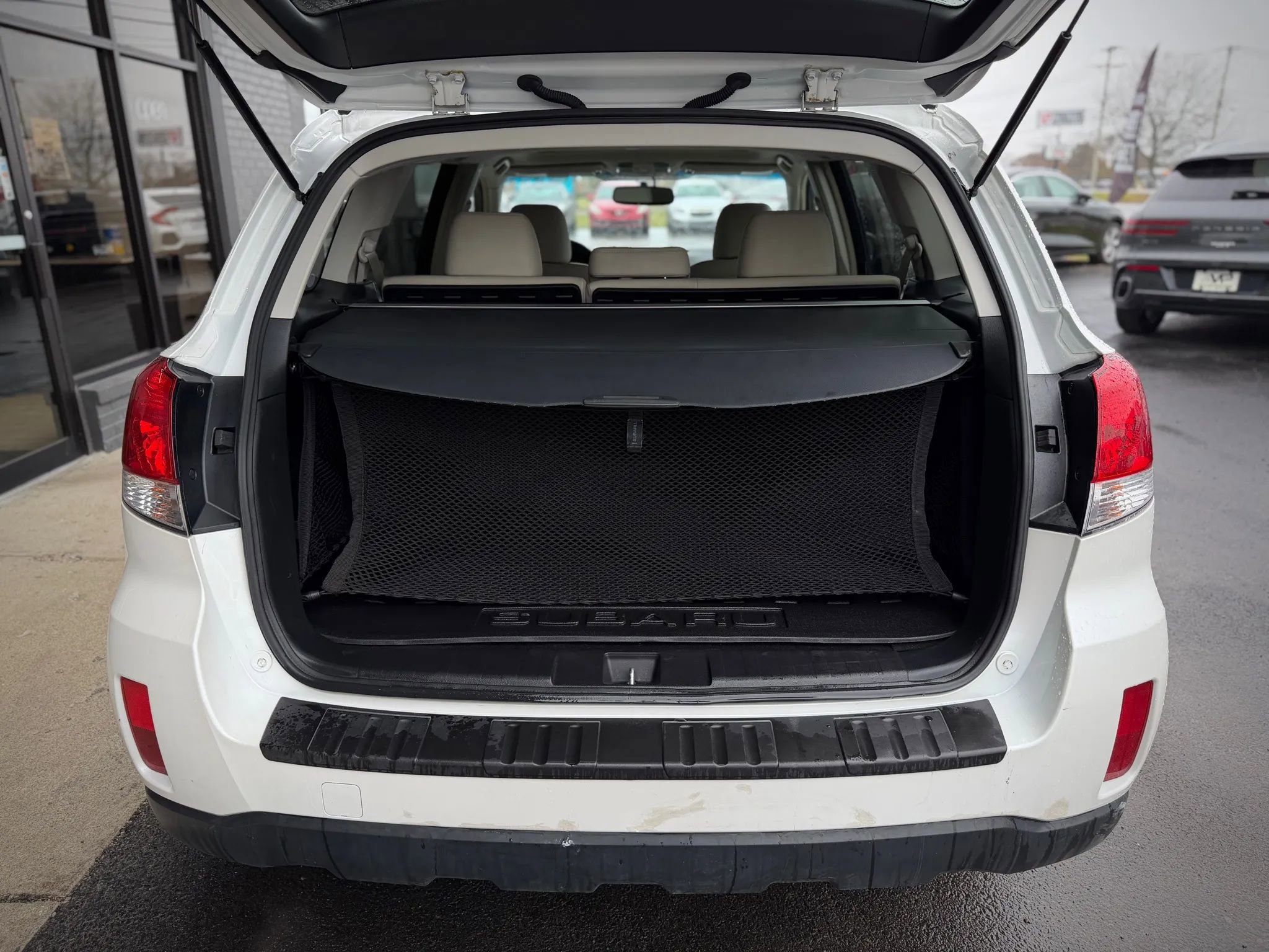 Used 2014 Subaru Outback 2.5i Limited image 21