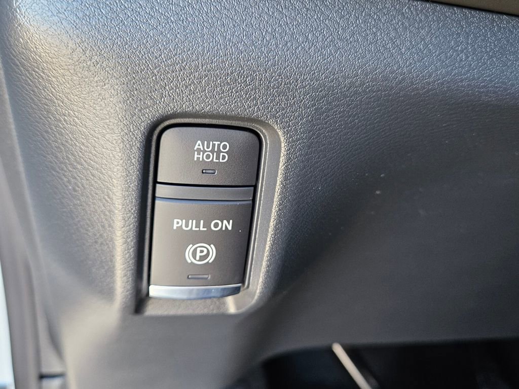 New 2026 Nissan Armada Platinum image 28