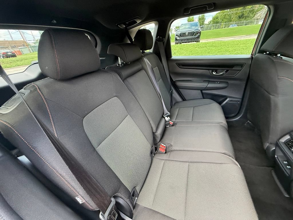 Used 2026 Honda CR-V Sport image 36