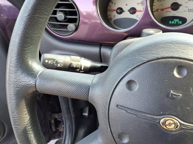 Used 2005 Chrysler PT Cruiser Touring FWD image 16
