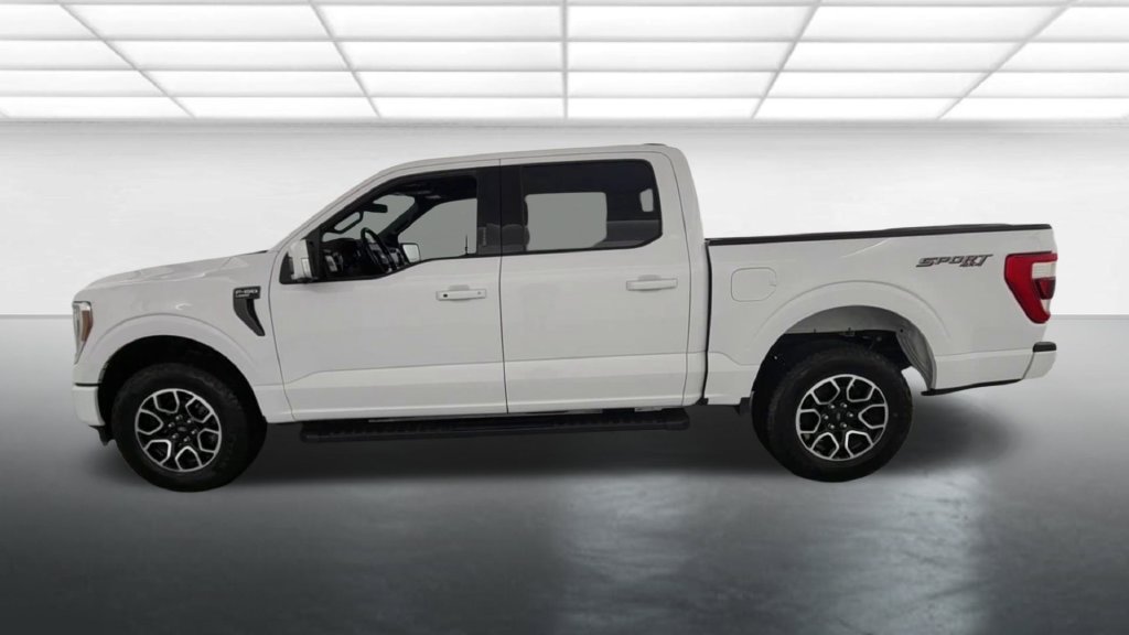 Used 2022 Ford F150 Lariat w/ Equipment Group 502A High AWD/4WD image 5