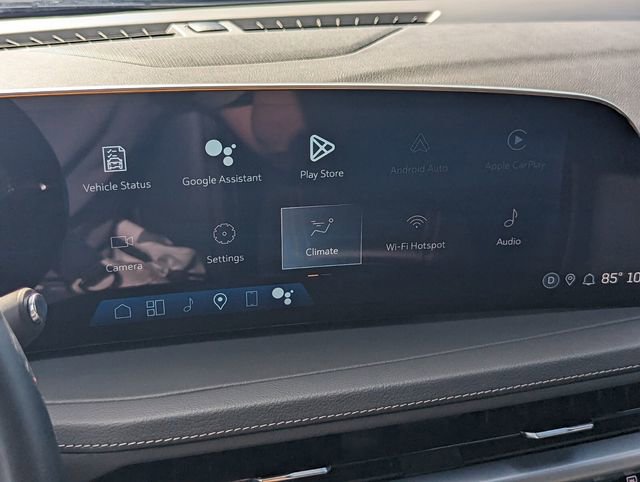 Used 2025 Cadillac XT4 Premium Luxury image 23