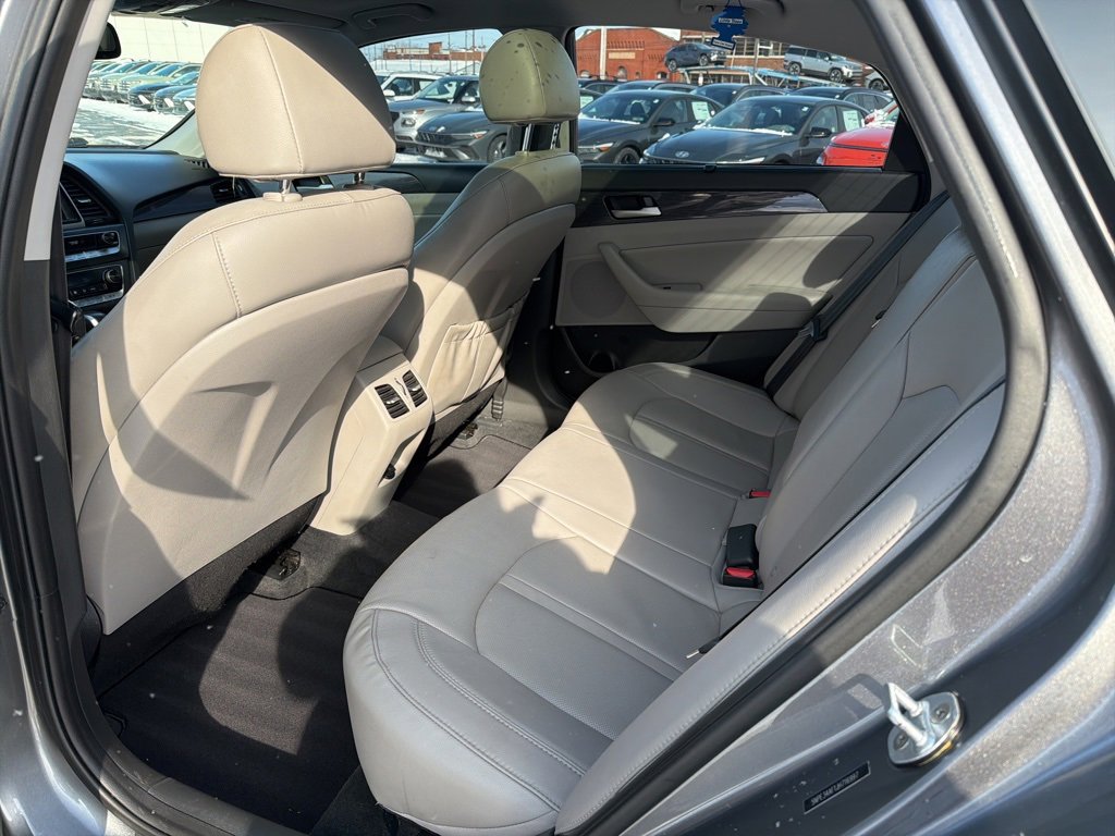 Used 2018 Hyundai Sonata Limited w/ Ultimate Package 07 image 16