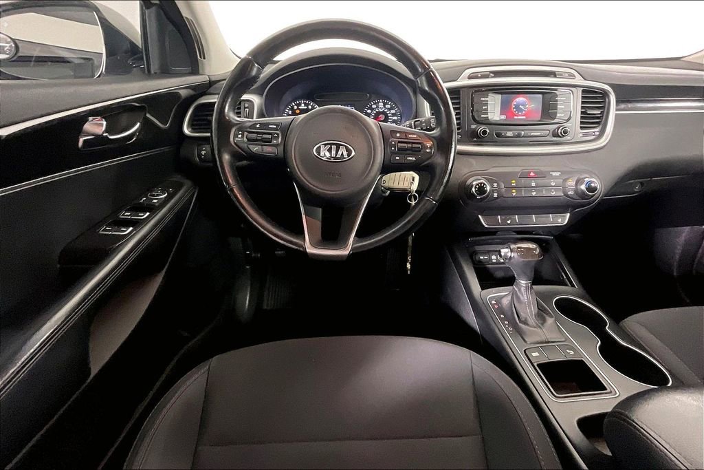 Used 2016 Kia Sorento FWD w/ LX Convenience Package image 7
