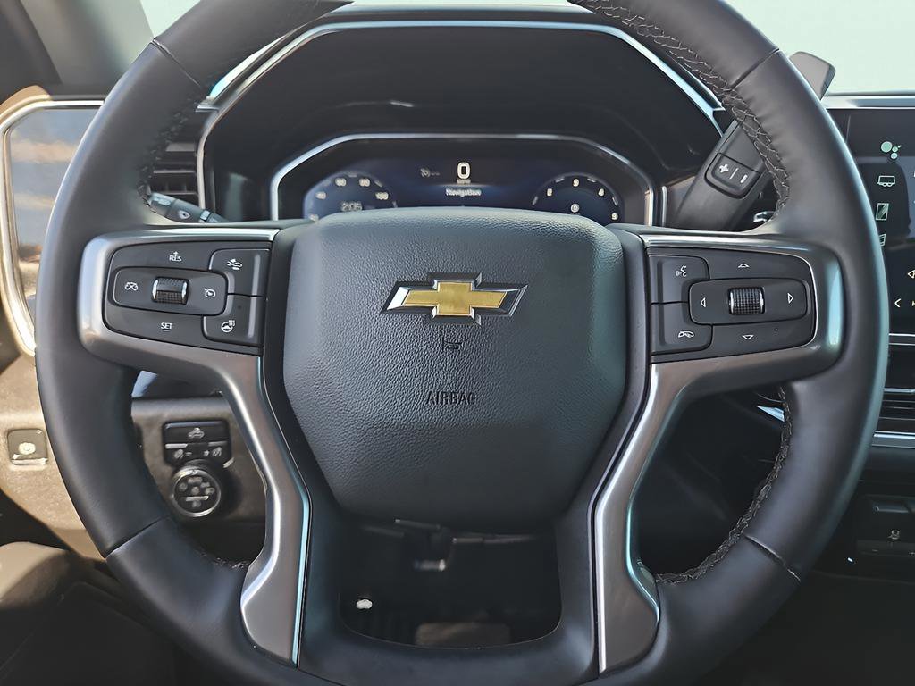 Used 2025 Chevrolet Silverado 2500 LT w/ Convenience Package image 19