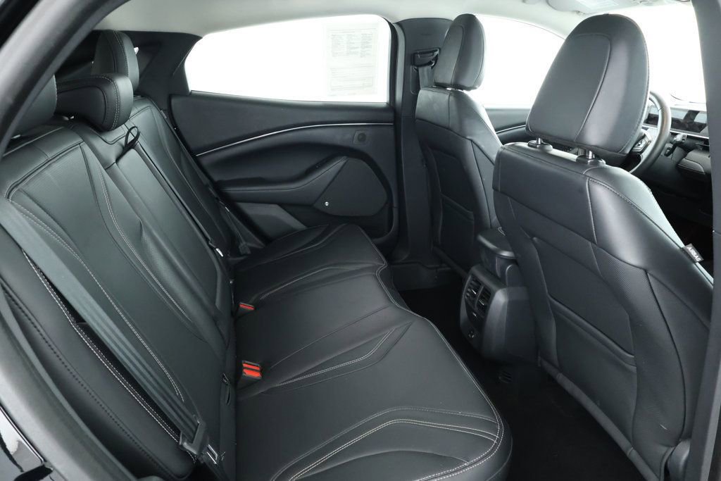 Used 2021 Ford Mustang Mach-E Premium image 21