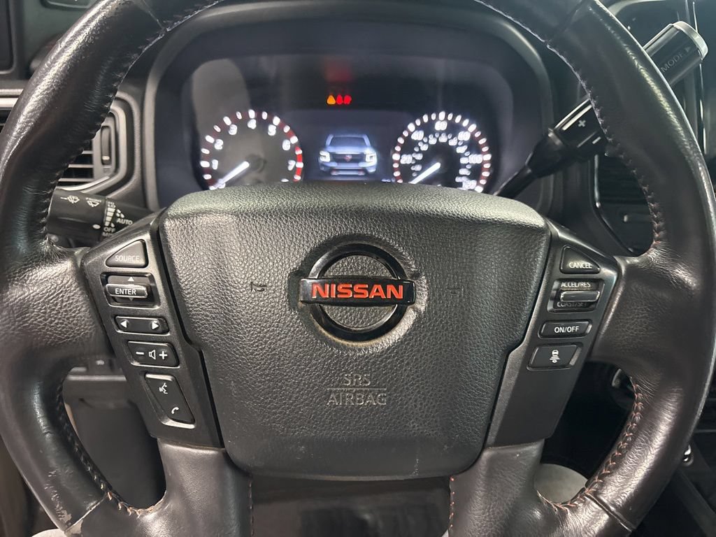 Used 2020 Nissan Titan PRO-4X w/ Pro-4x Convenience Package AWD/4WD image 17