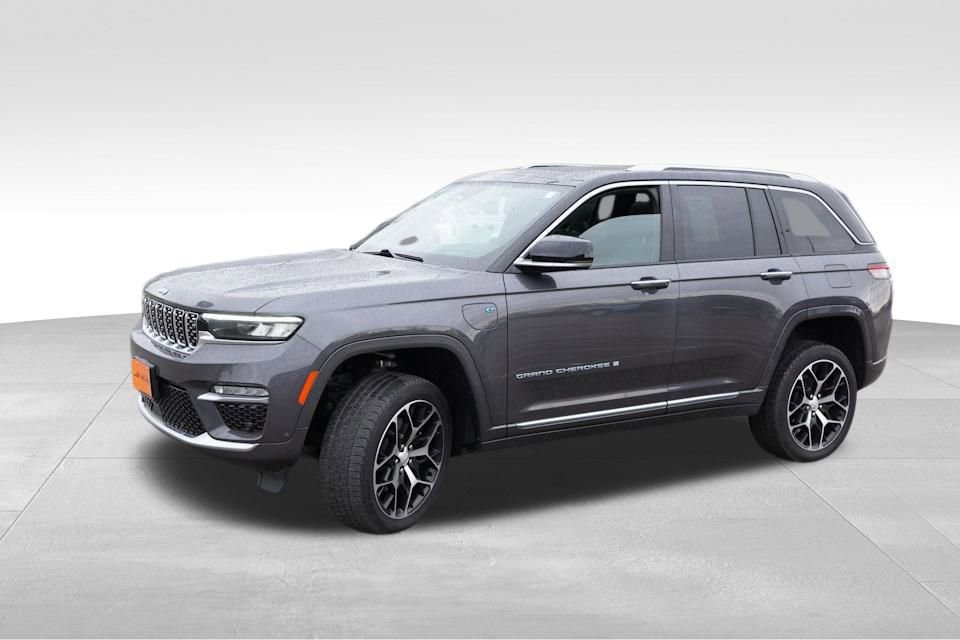Used 2022 Jeep Grand Cherokee Summit image 10