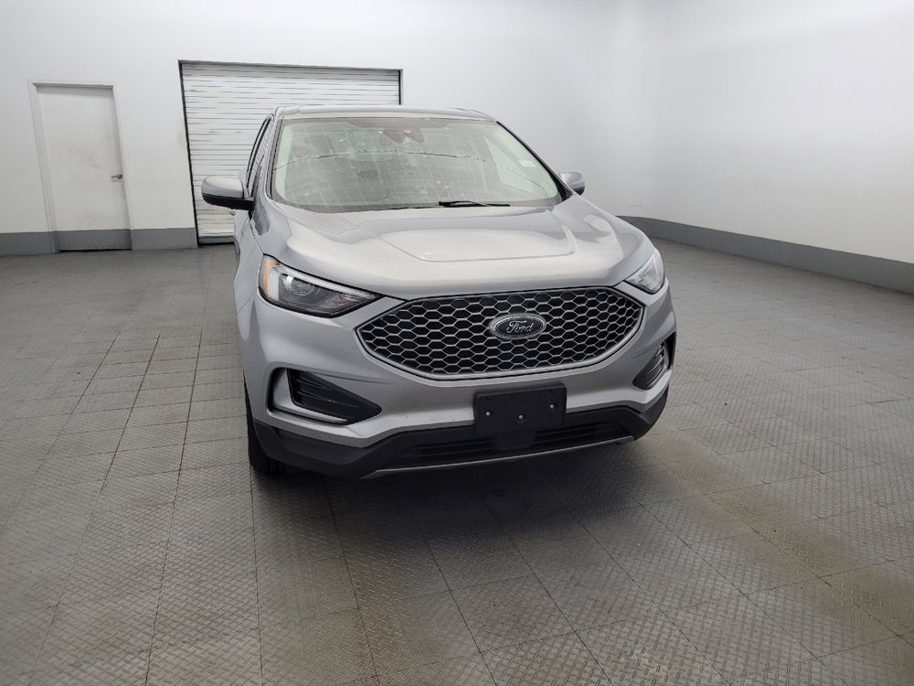Used 2024 Ford Edge SEL image 14