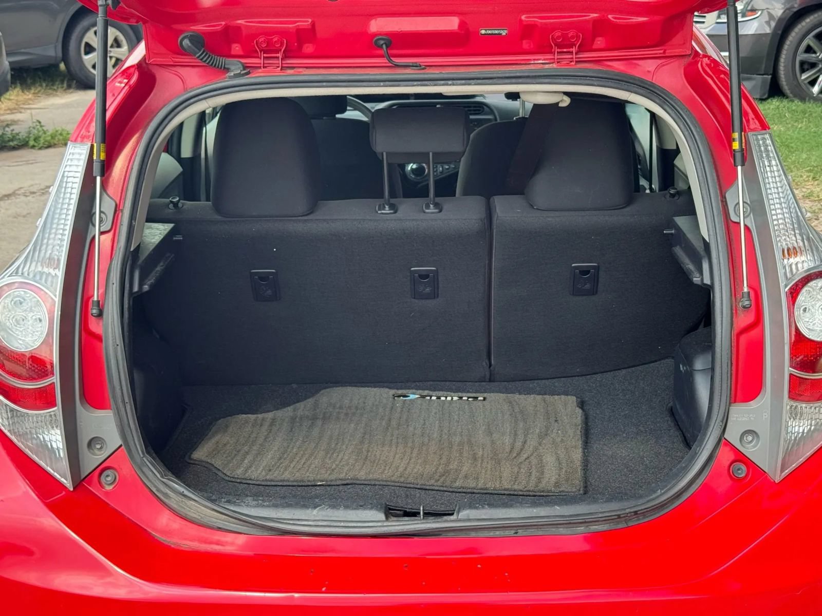 Used 2013 Toyota Prius C Three FWD image 27