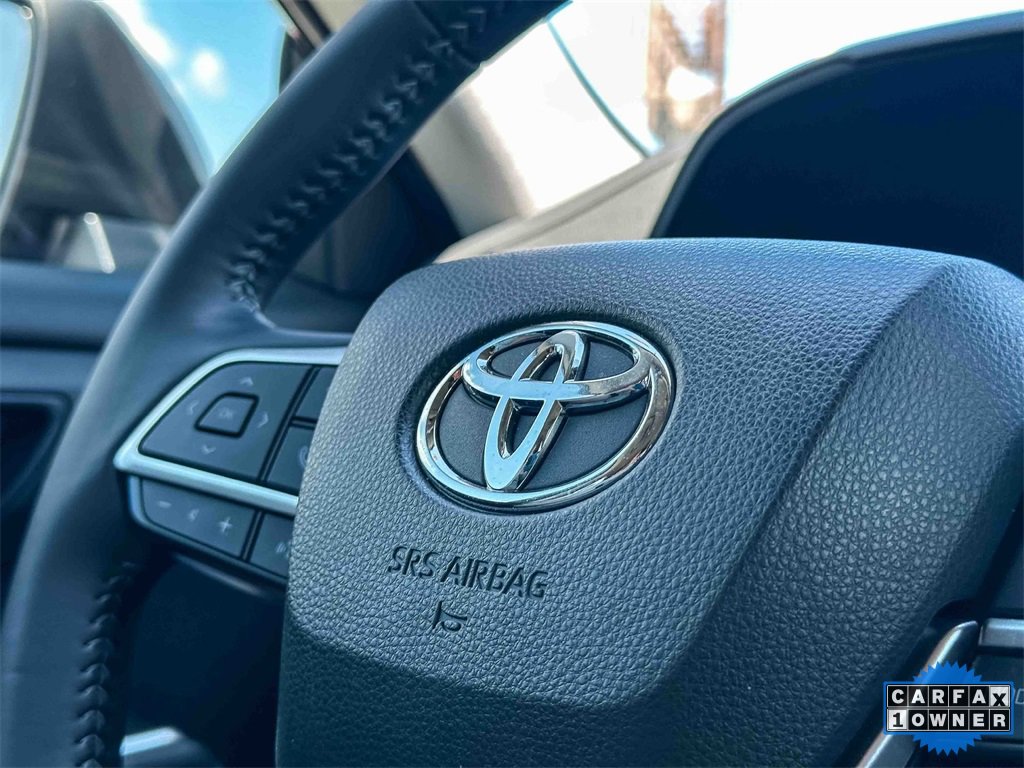 Used 2022 Toyota Highlander LE image 30