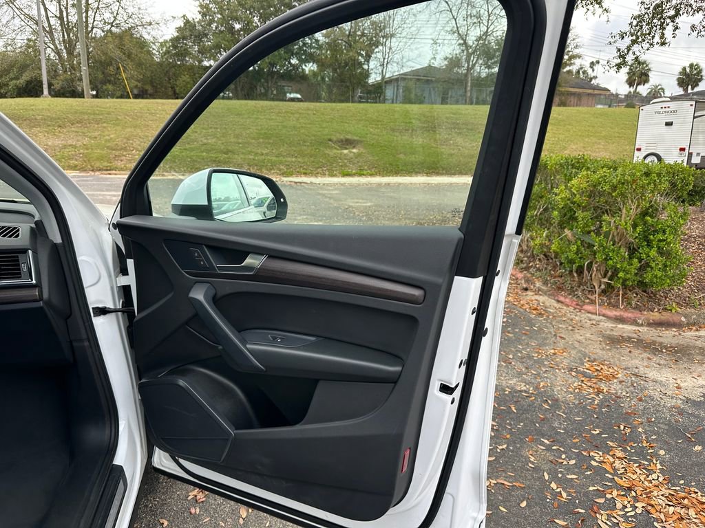 Used 2022 Audi Q5 2.0T Premium image 51