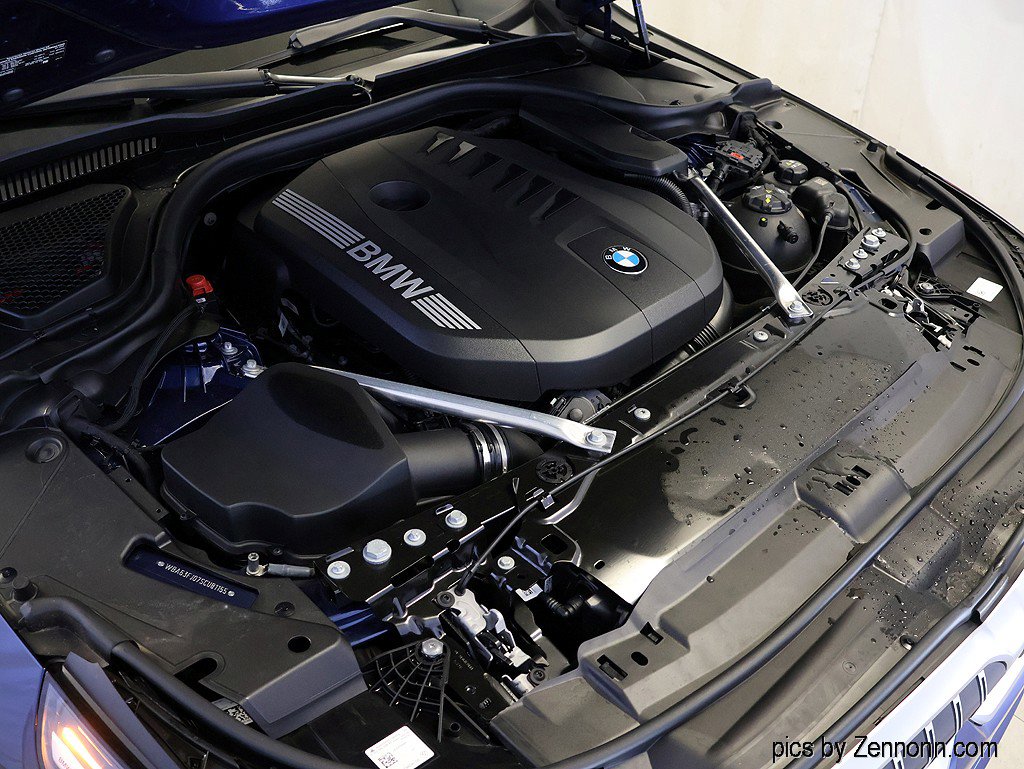 Certified 2025 BMW 540i xDrive image 39