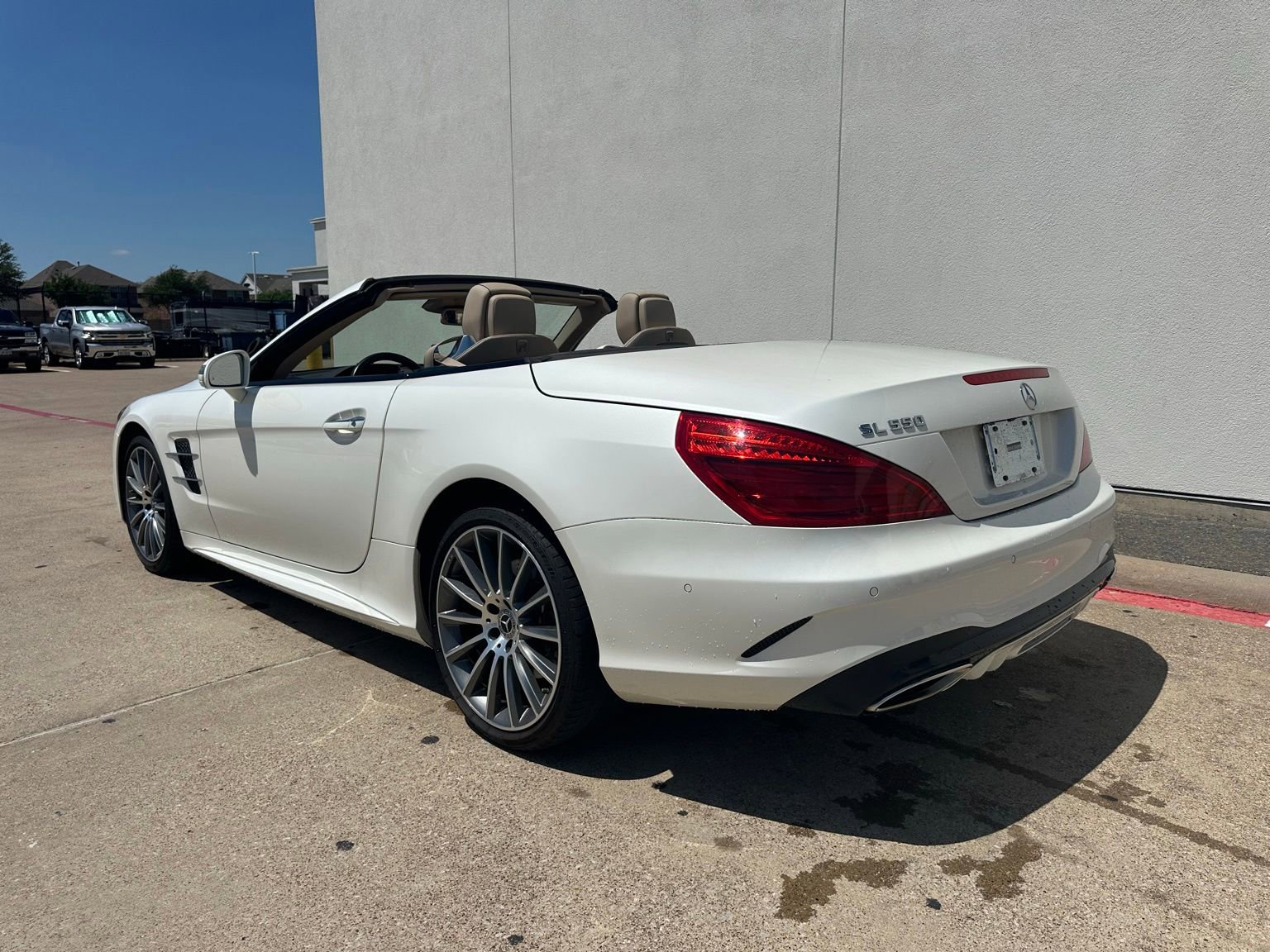 Used 2020 Mercedes-Benz SL 550 image 10