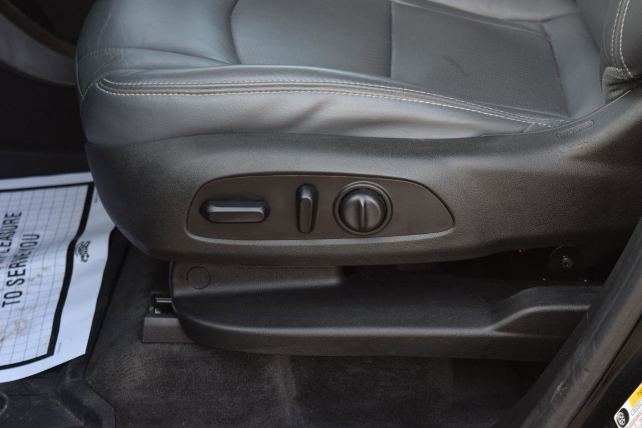 Used 2020 Buick Enclave Essence w/ Trailering Package, 5000 lbs. image 35