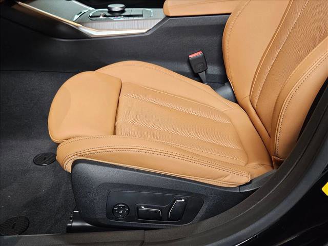 Certified 2025 BMW i4 eDrive40 w/ Parking Assistance Package RWD image 4