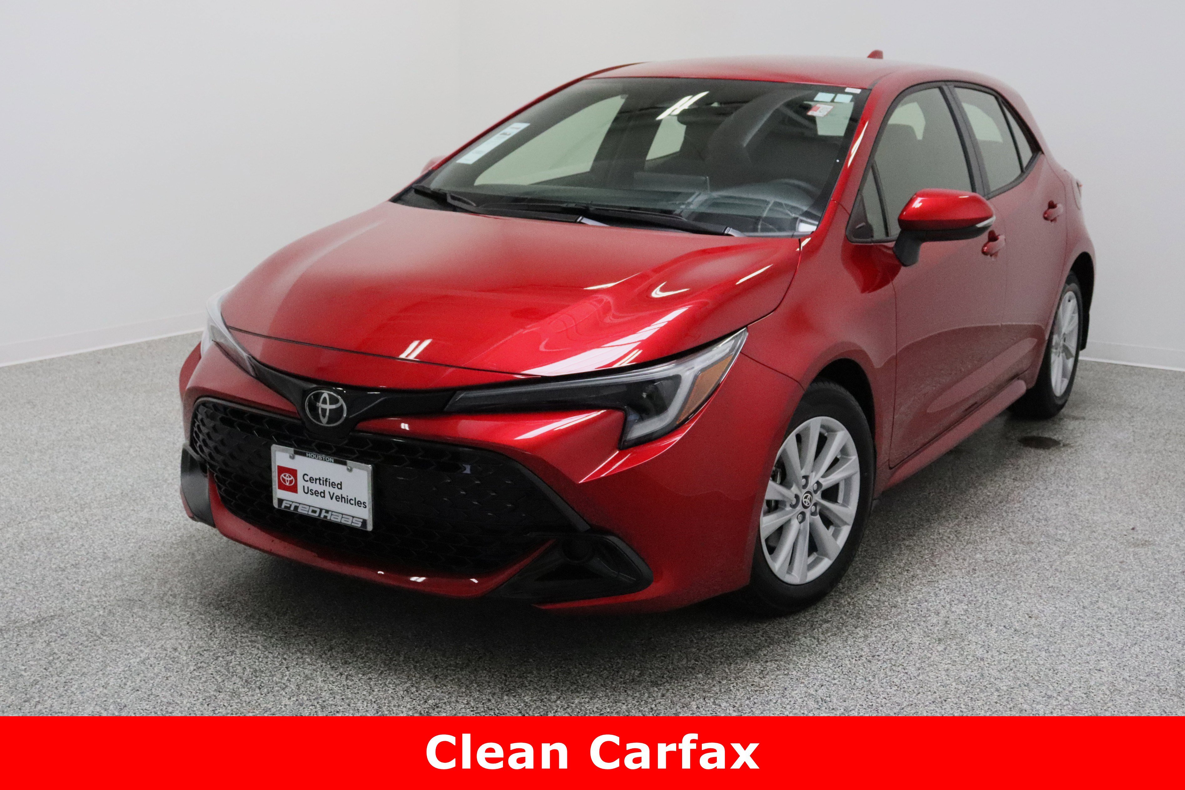 Certified 2025 Toyota Corolla SE image 2